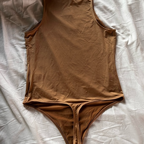 Express body suit - Picture 2 of 2